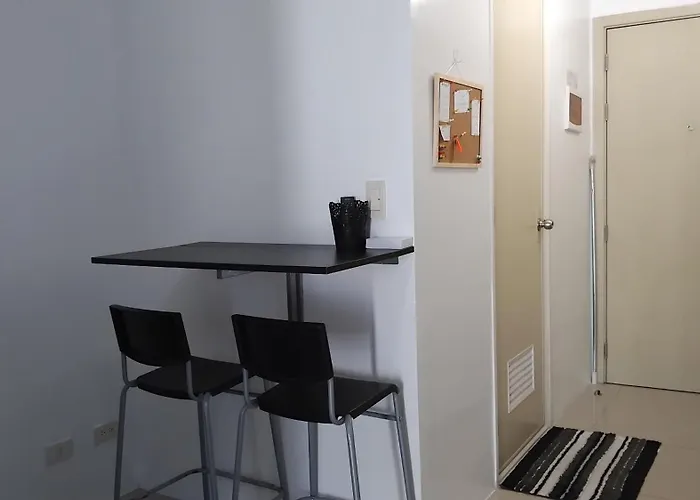 Apartment Dizer's Crib 1br Tower B-jazz
