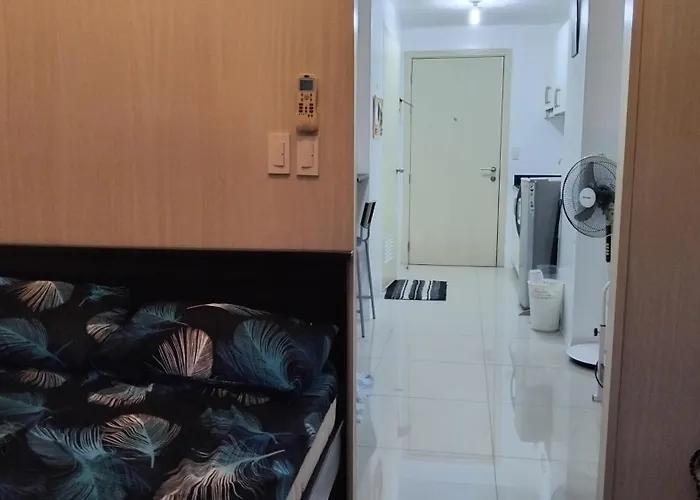 Dizer's Crib 1br Tower B-jazz